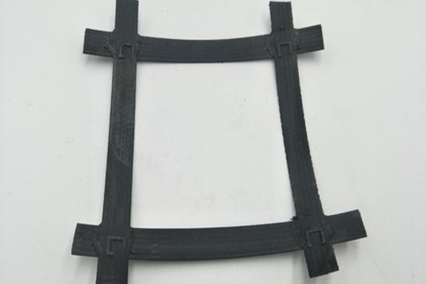 凸結點土工格柵：施工中的優勢分析
